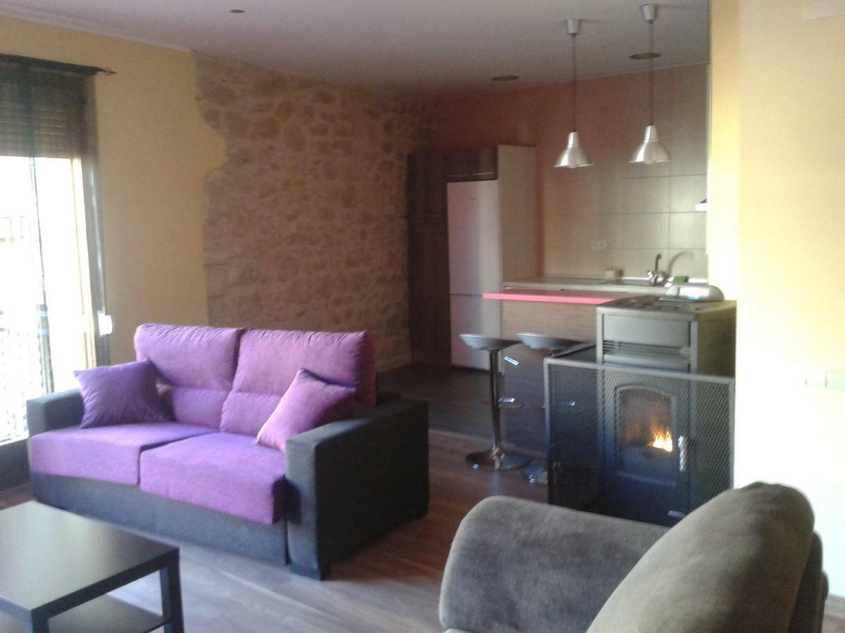 Apartamentos La Muralla Horta de Sant Joan Ngoại thất bức ảnh