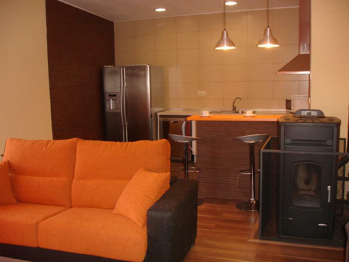 Apartamentos La Muralla Horta de Sant Joan Ngoại thất bức ảnh