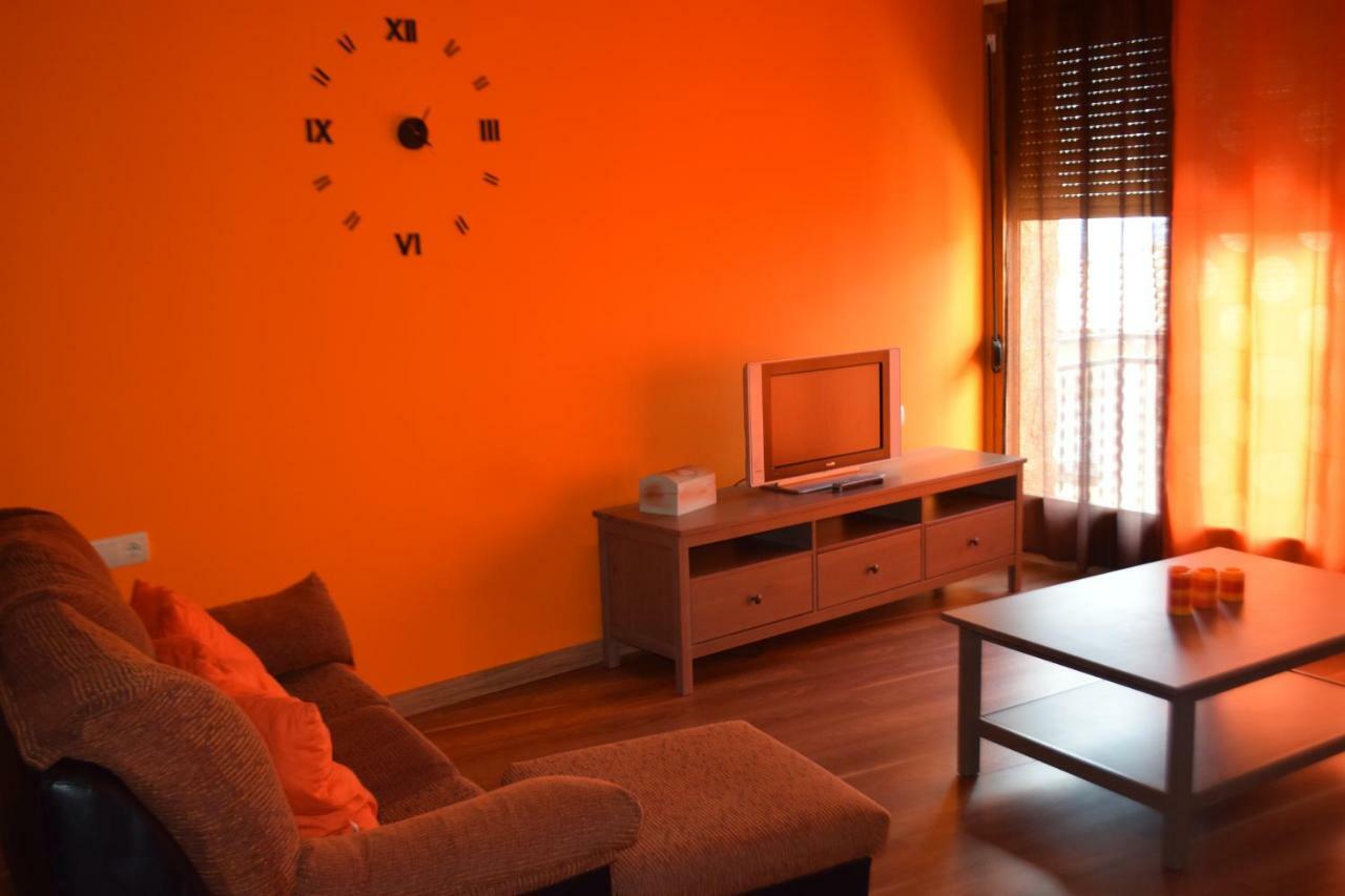 Apartamentos La Muralla Horta de Sant Joan Ngoại thất bức ảnh