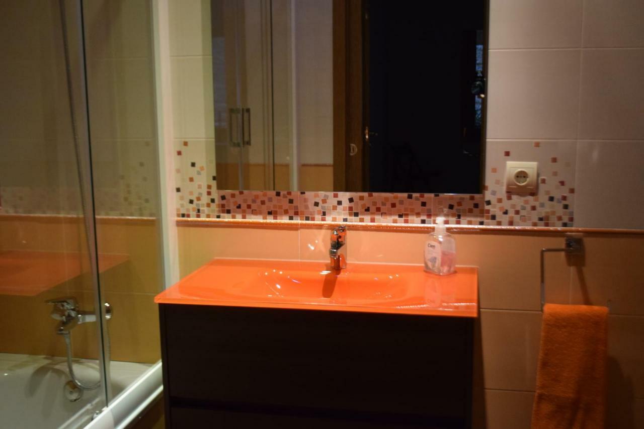 Apartamentos La Muralla Horta de Sant Joan Ngoại thất bức ảnh